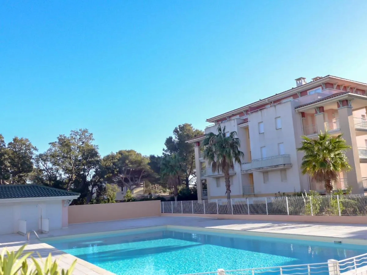 Apartment Les Calanques Du Parc-3 By Interhome Saint Aygulf