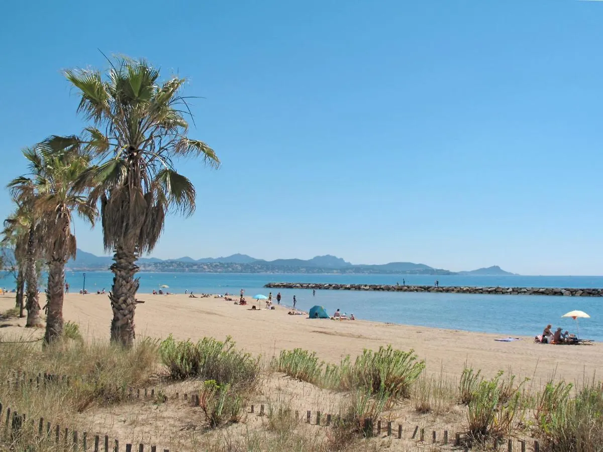 Apartment Les Calanques Du Parc-3 By Interhome Saint Aygulf